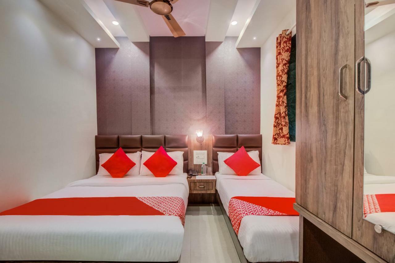 Oyo 42009 Hotel A One Suite Mumbai Exterior photo